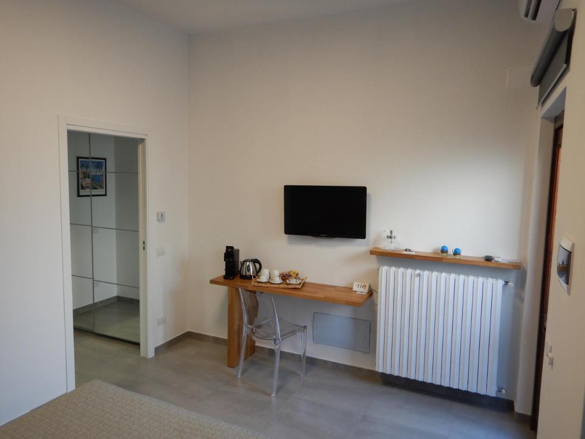 3Per3 Bed and Breakfast Busto Arsizio Exteriör bild